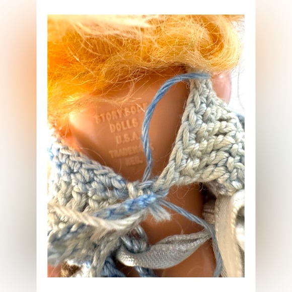 Storybook Dolls 1950’s fully articulated doll with hand knit gown. - Picture 9 of 9